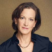 Anne Applebaum Profile Picture